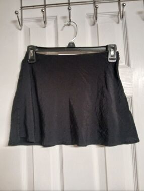 URBAN OUTFITTERS Black Mini Skirt - Size XS